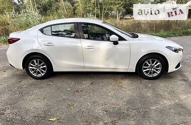 Седан Mazda 3 2014 в Бердянске