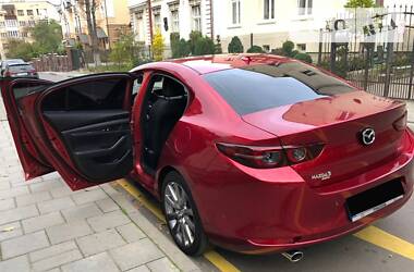 Седан Mazda 3 2019 в Львові