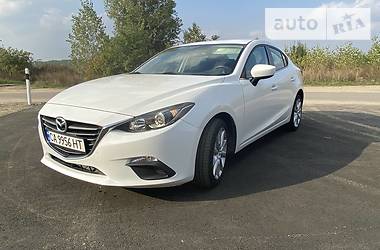 Седан Mazda 3 2014 в Киеве