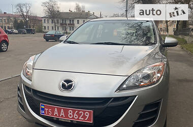 Хэтчбек Mazda 3 2010 в Ровно