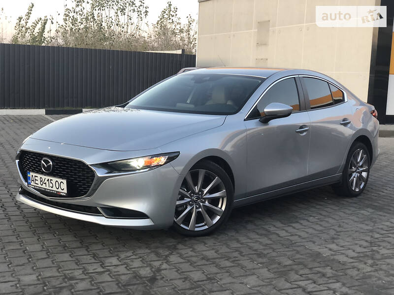 Седан Mazda 3 2019 в Днепре