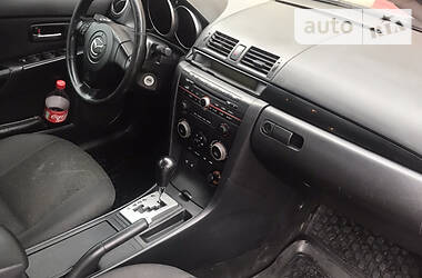 Седан Mazda 3 2005 в Полтаве