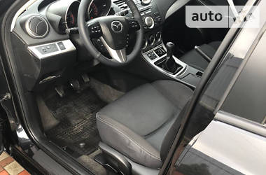 Хетчбек Mazda 3 2011 в 