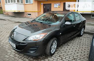 Седан Mazda 3 2010 в Львове