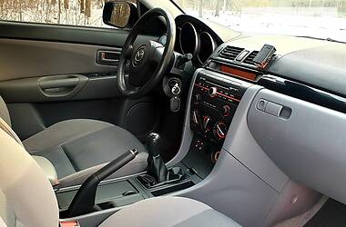 Хэтчбек Mazda 3 2008 в Житомире