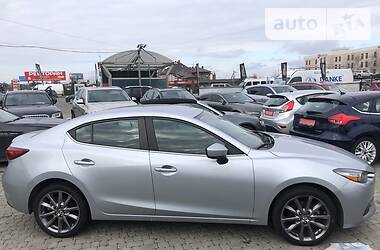 Седан Mazda 3 2018 в Львове