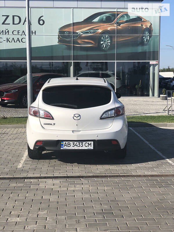 Хэтчбек Mazda 3 2011 в Виннице