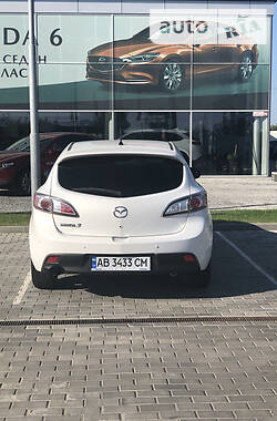 Хэтчбек Mazda 3 2011 в 
