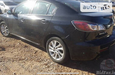 Седан Mazda 3 2012 в Ивано-Франковске