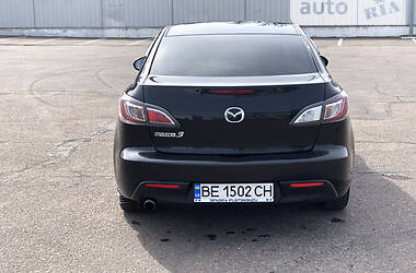 Седан Mazda 3 2010 в Киеве