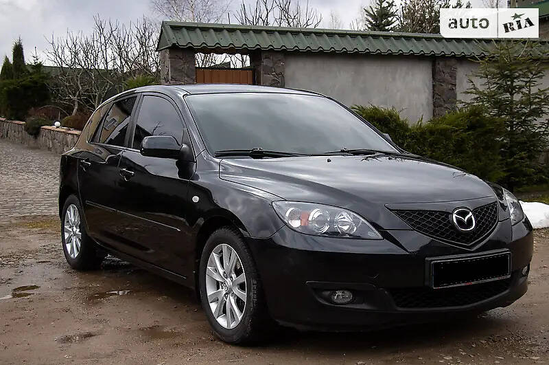 Хетчбек Mazda 3 2006 в Івано-Франківську