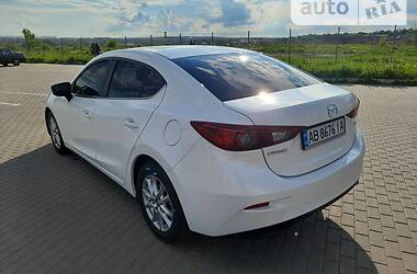 Седан Mazda 3 2016 в Виннице