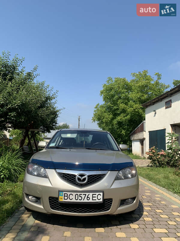 Седан Mazda 3 2006 в Львове
