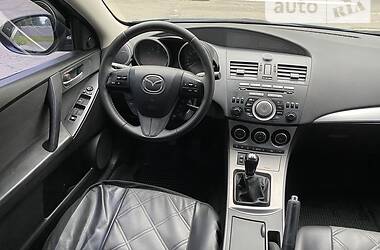 Седан Mazda 3 2011 в Кам'янському