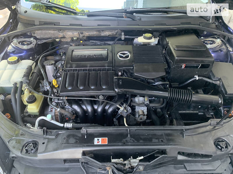 Хэтчбек Mazda 3 2005 в Житомире