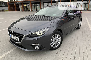 Седан Mazda 3 2014 в Виннице