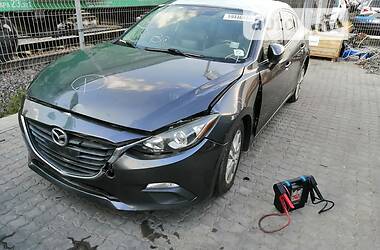 Седан Mazda 3 2013 в Дніпрі