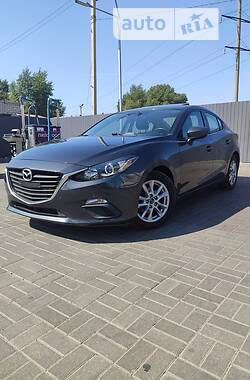 Седан Mazda 3 2013 в Дніпрі