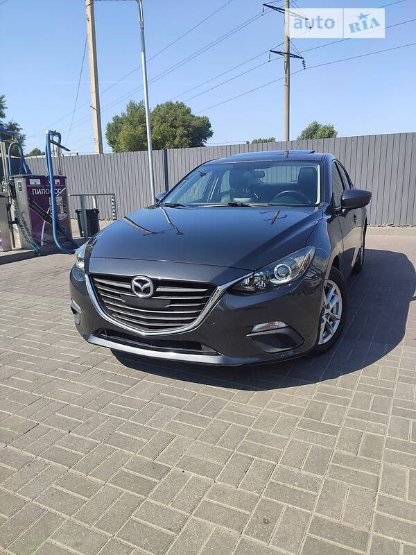 Седан Mazda 3 2013 в Дніпрі
