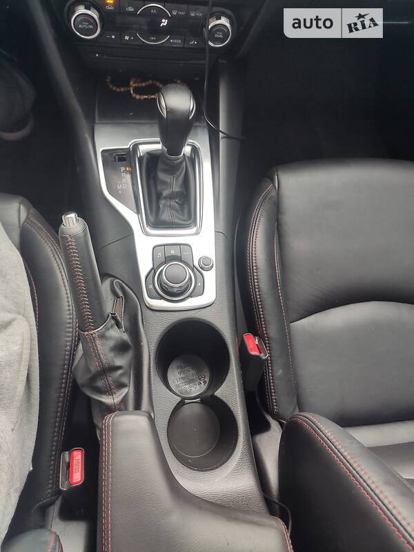 Седан Mazda 3 2013 в Дніпрі
