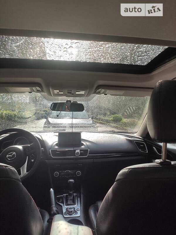 Седан Mazda 3 2013 в Дніпрі
