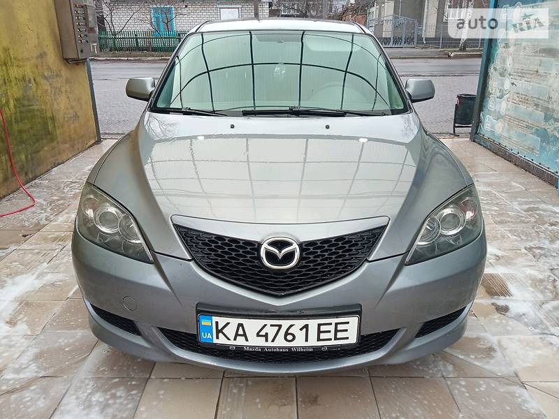 Хэтчбек Mazda 3 2004 в Первомайске