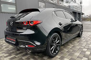 Хэтчбек Mazda 3 2019 в Киеве