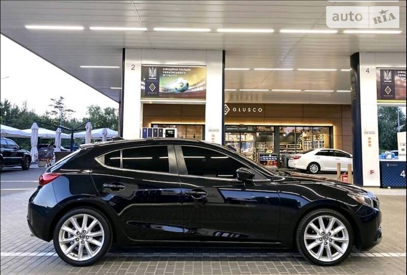 Хэтчбек Mazda 3 2014 в Днепре