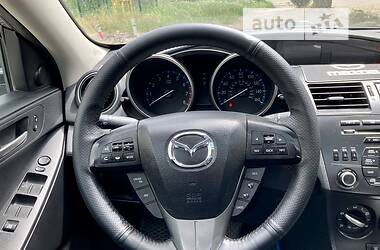 Седан Mazda 3 2012 в Херсоне