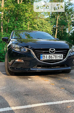 Седан Mazda 3 2014 в Полтаве