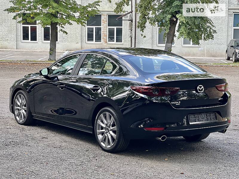 Седан Mazda 3 2020 в Киеве