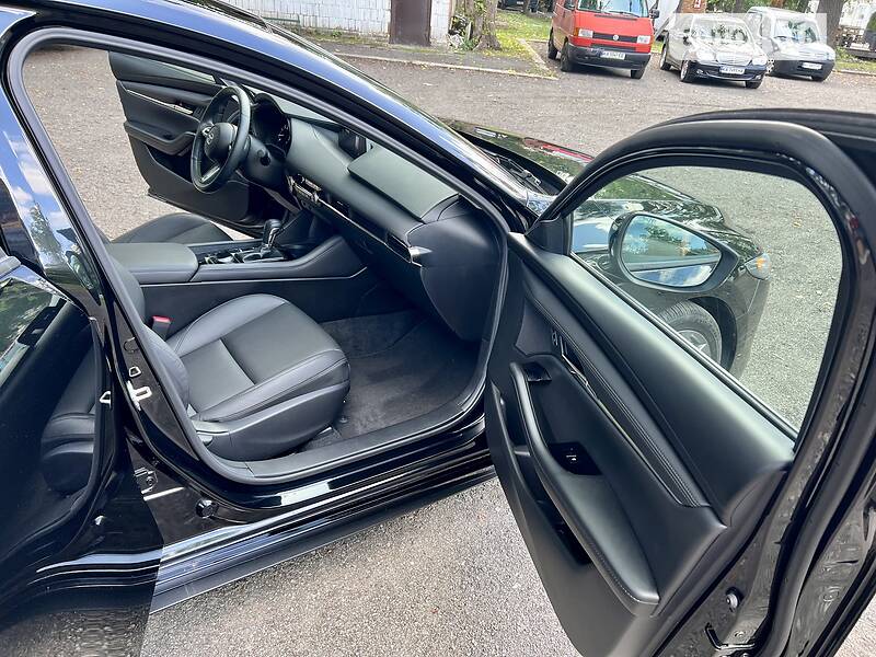 Седан Mazda 3 2020 в Киеве