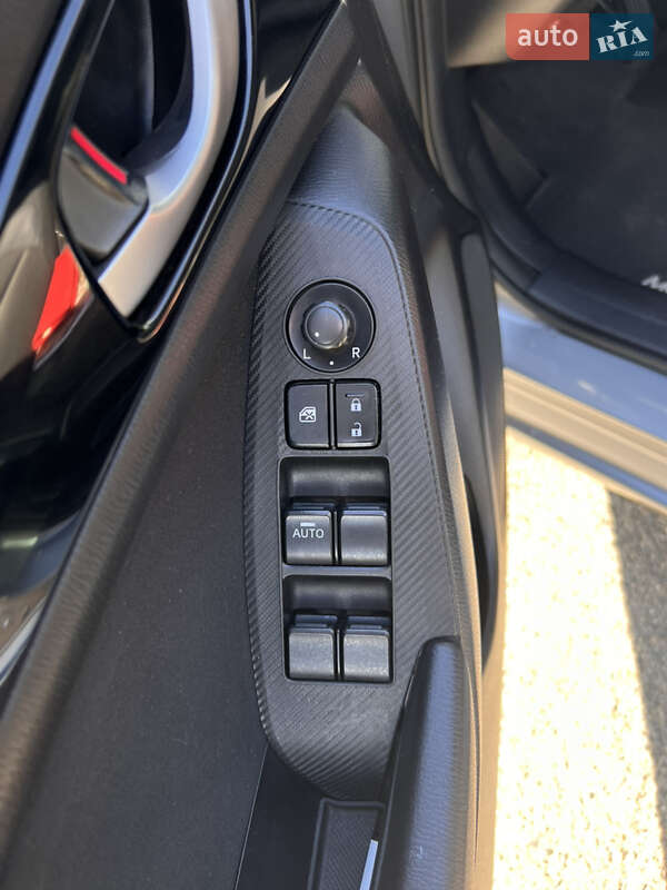 Седан Mazda 3 2016 в Кривому Розі