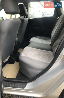 Хетчбек Mazda 3 2006 в Чернівцях