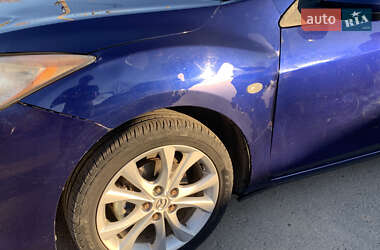 Седан Mazda 3 2009 в Сокирянах