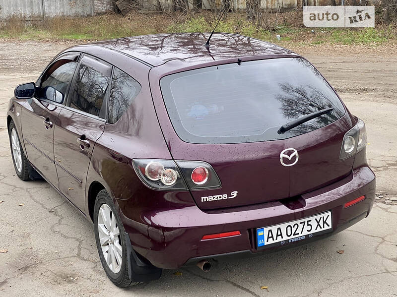 Хэтчбек Mazda 3 2007 в Киеве