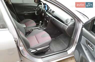 Седан Mazda 3 2006 в Черкассах
