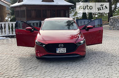 Хетчбек Mazda 3 2019 в Коломиї
