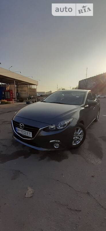 Седан Mazda 3 2016 в Запоріжжі