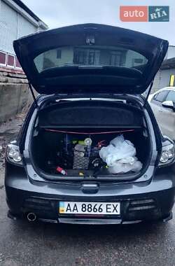 Хэтчбек Mazda 3 2008 в Киеве