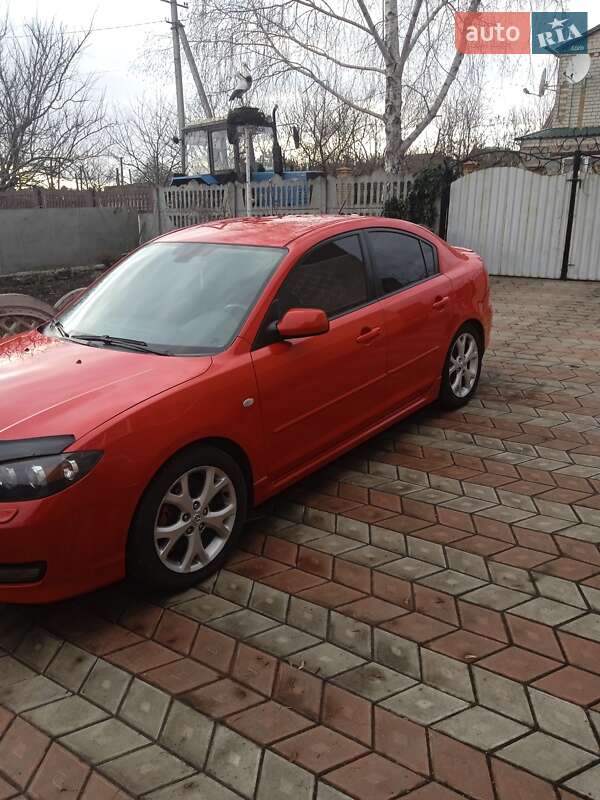 Седан Mazda 3 2008 в Смолином