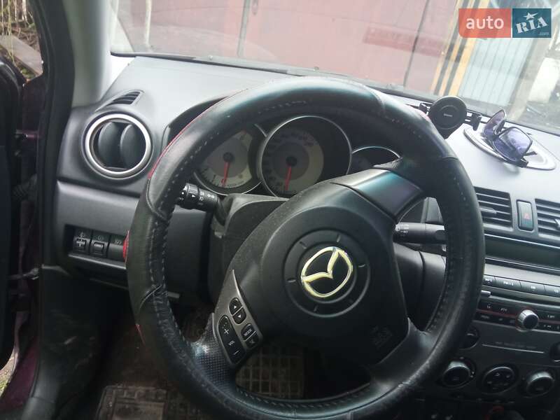 Седан Mazda 3 2007 в Малине
