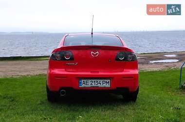 Седан Mazda 3 2006 в 