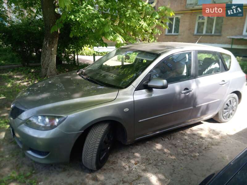 Хэтчбек Mazda 3 2005 в Миргороде