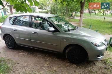 Хетчбек Mazda 3 2005 в Миргороді