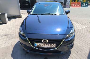 Седан Mazda 3 2015 в Смілі