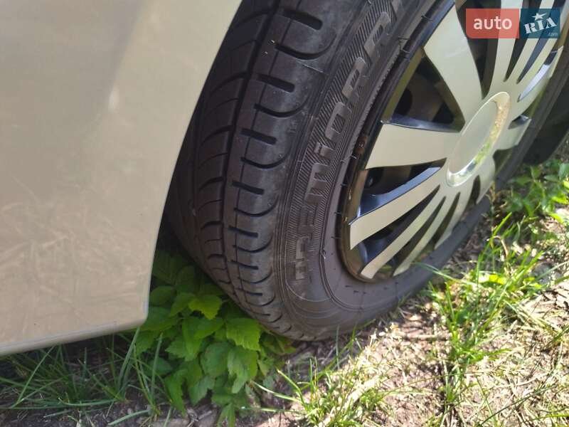 Хэтчбек Mazda 3 2007 в Бердичеве