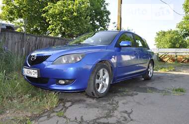 Хэтчбек Mazda 3 2004 в Фастове