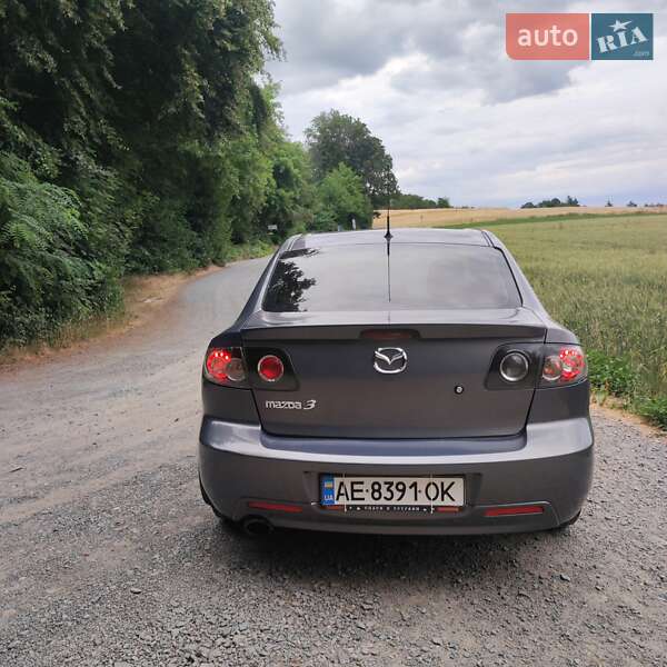 Седан Mazda 3 2008 в Кривом Роге