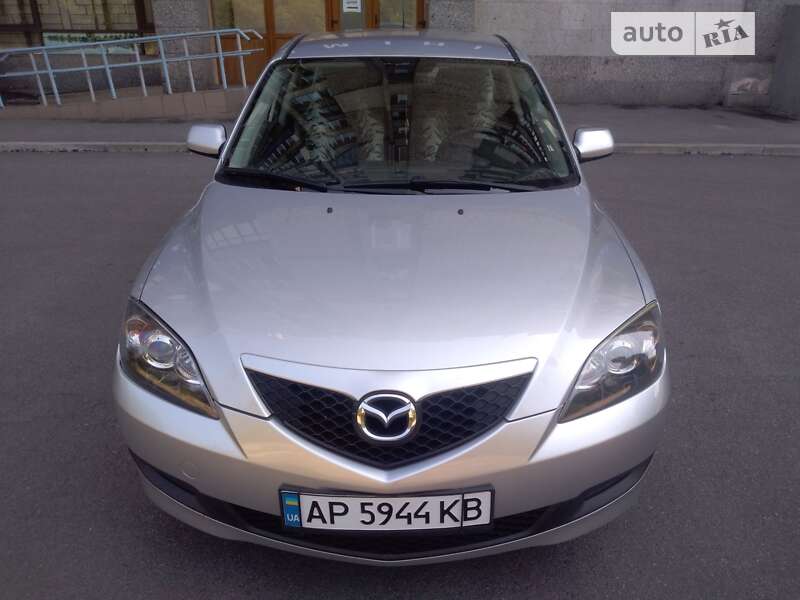 Хетчбек Mazda 3 2006 в Запоріжжі